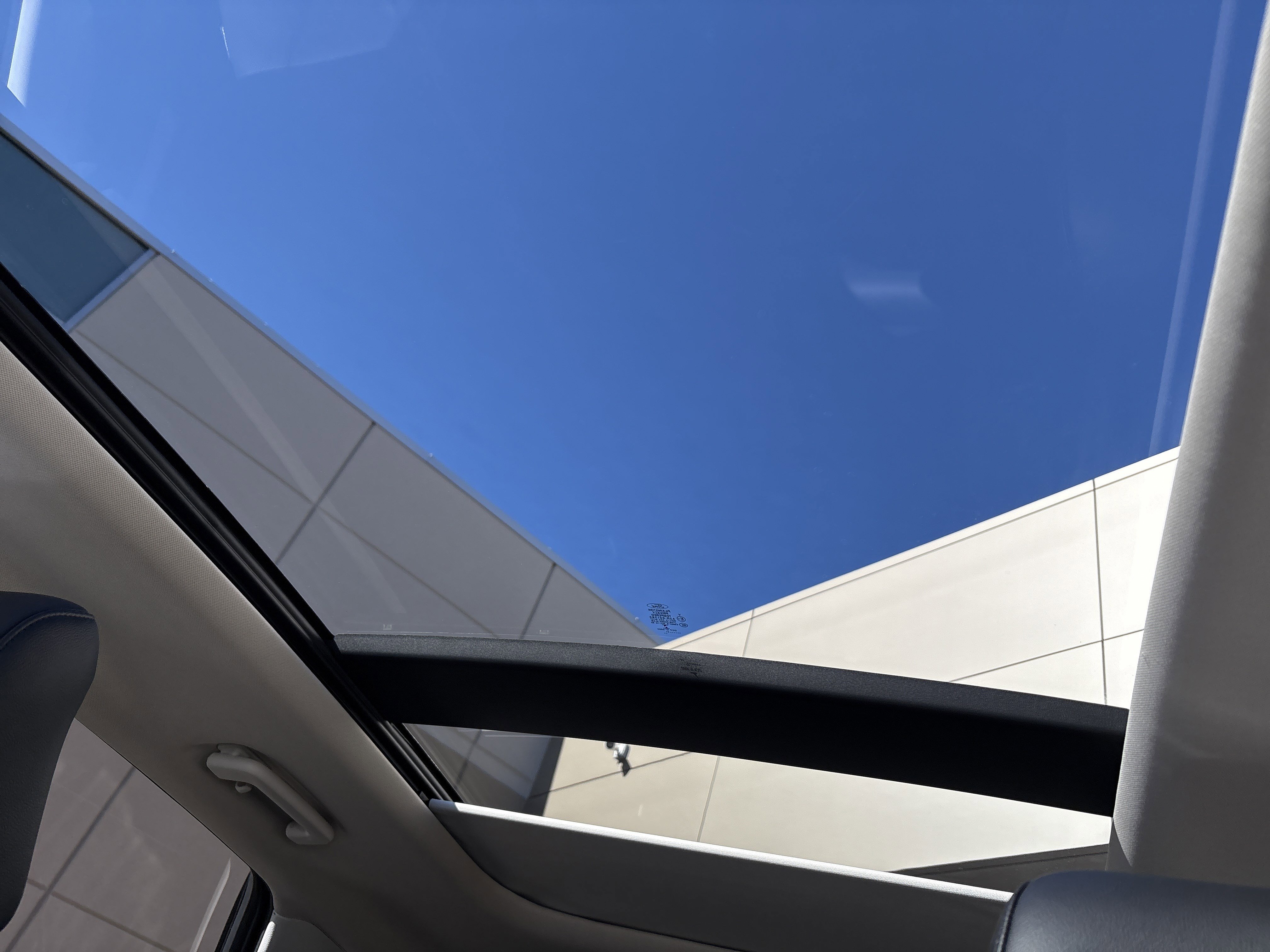 Used 2021 Ford Edge Titanium w/ Equipment Group 301A image 28