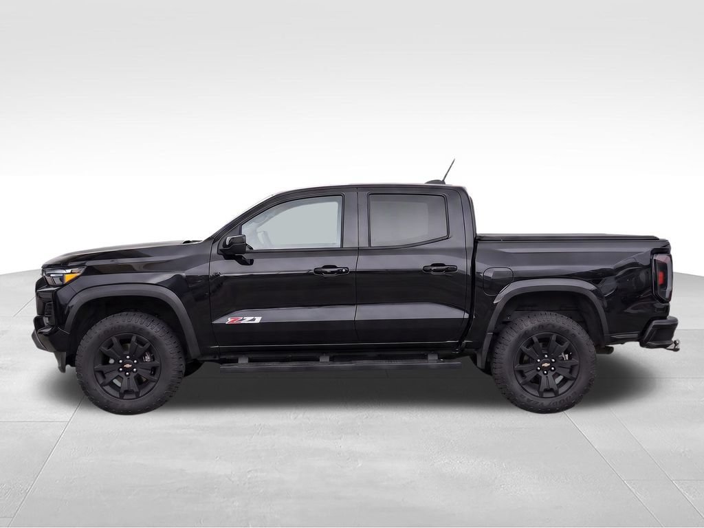 Used 2020 Chevrolet Colorado Z71 w/ Z71 Midnight Edition AWD/4WD image 6