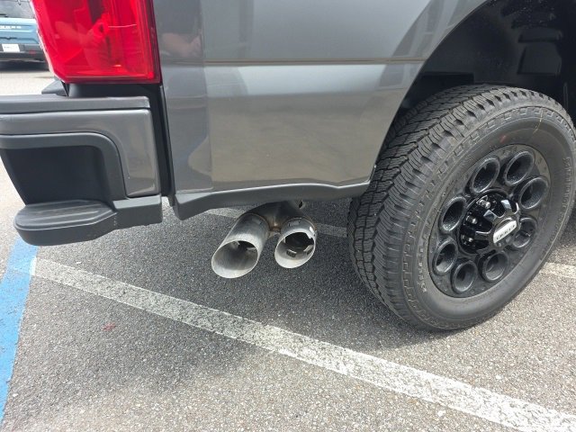 New 2025 Ford F250 Lariat w/ Lariat Ultimate Package image 7