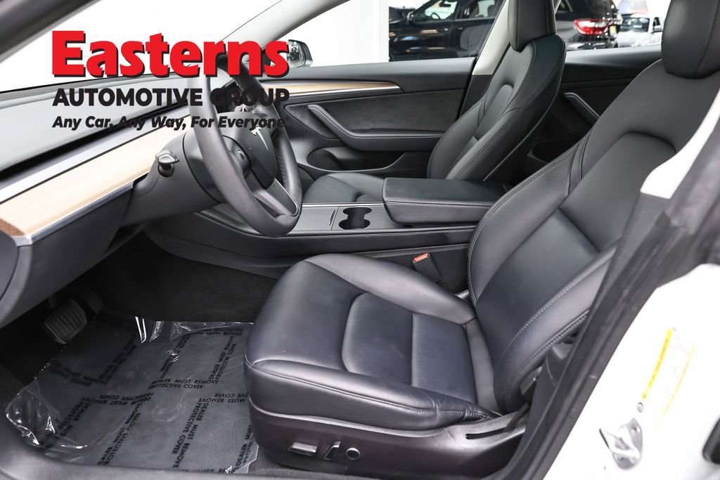Used 2023 Tesla Model 3 Standard Range image 14