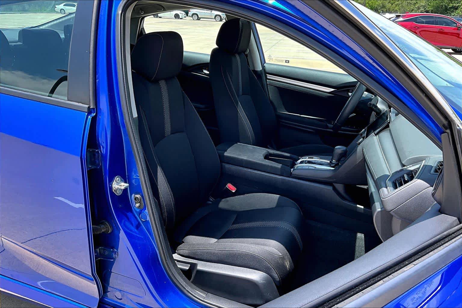 Used 2018 Honda Civic EX image 9