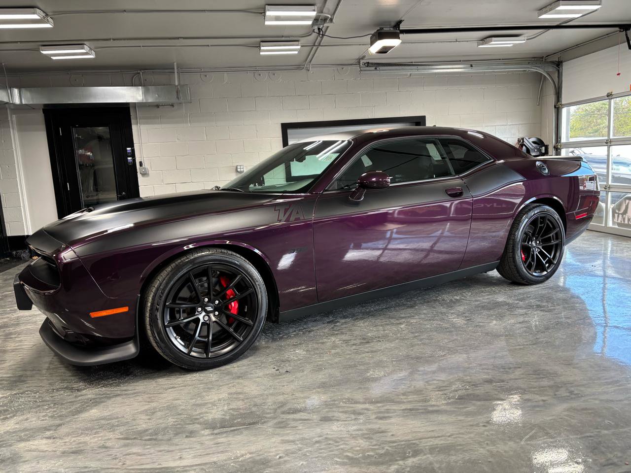 Used 2021 Dodge Challenger R/T Scat Pack w/ T/A Package RWD image 7