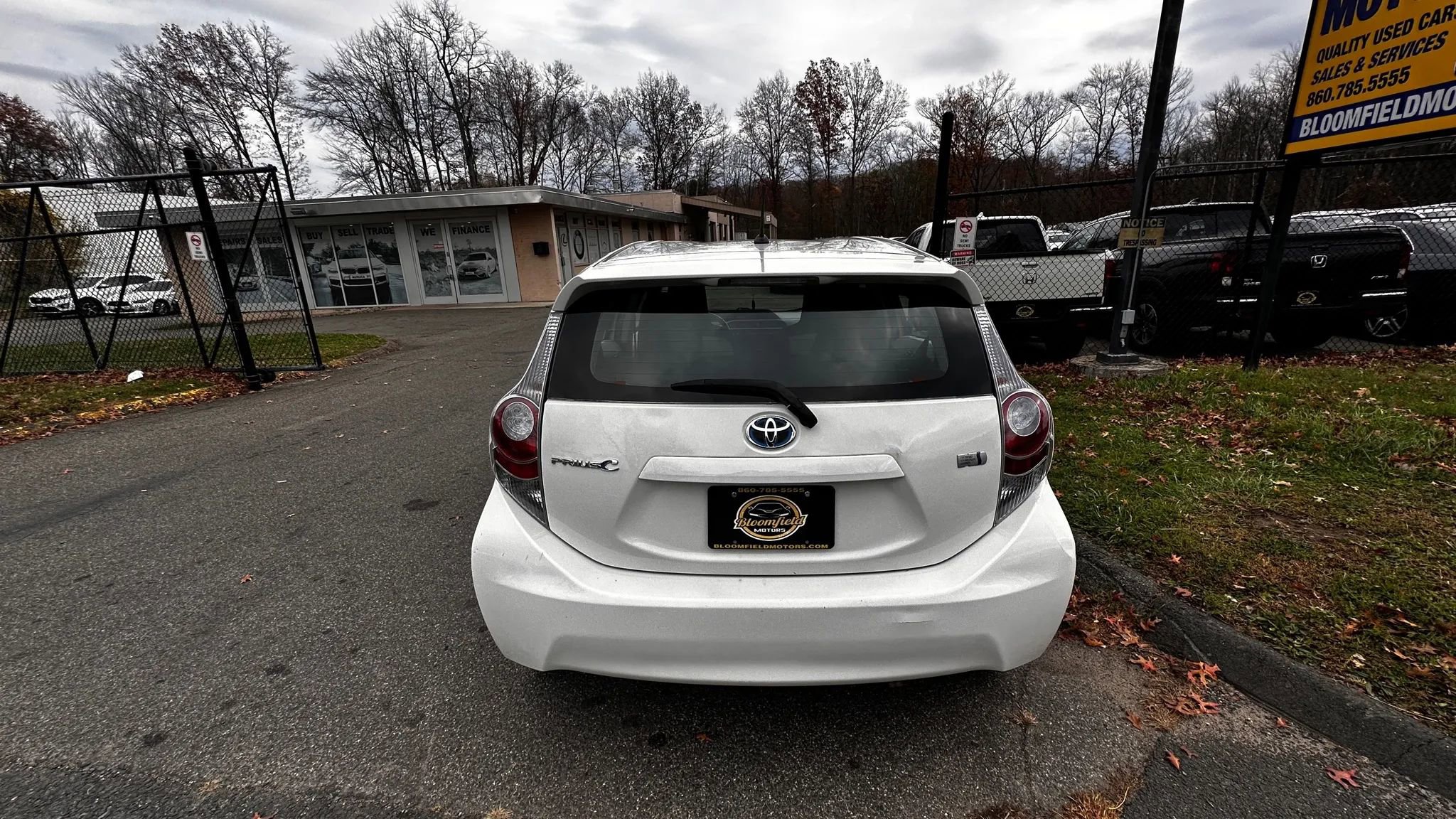 Used 2013 Toyota Prius C Three image 6