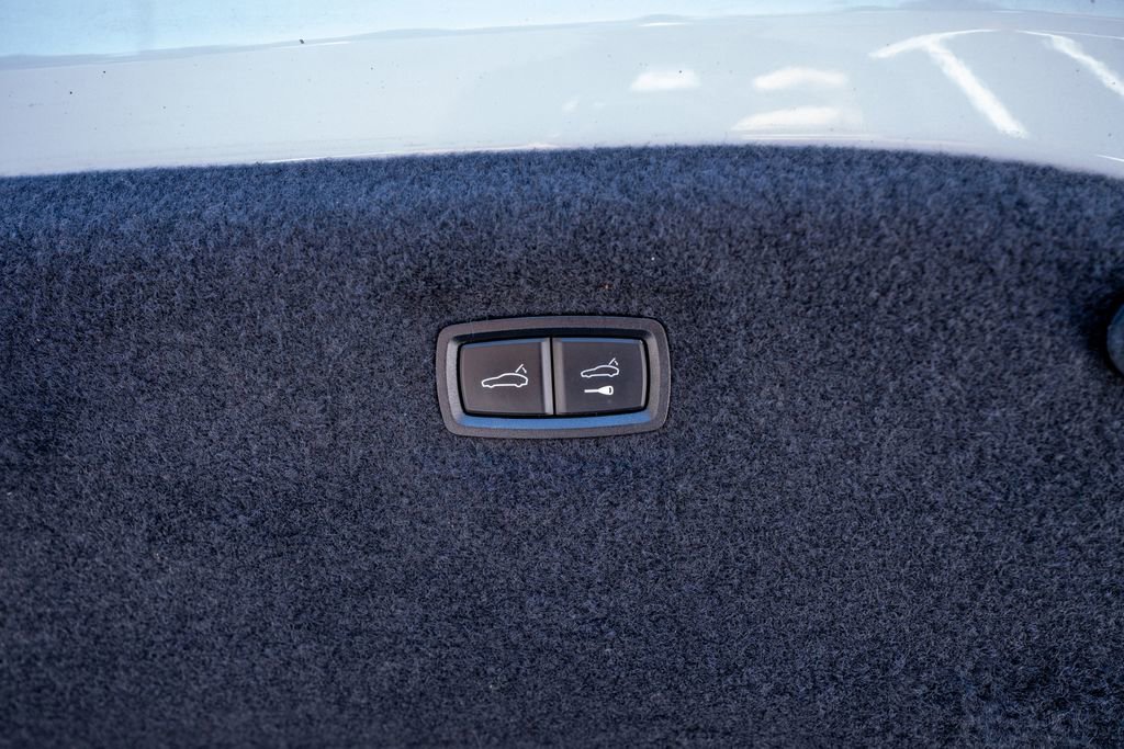 Used 2021 Porsche Taycan 4S AWD/4WD image 49