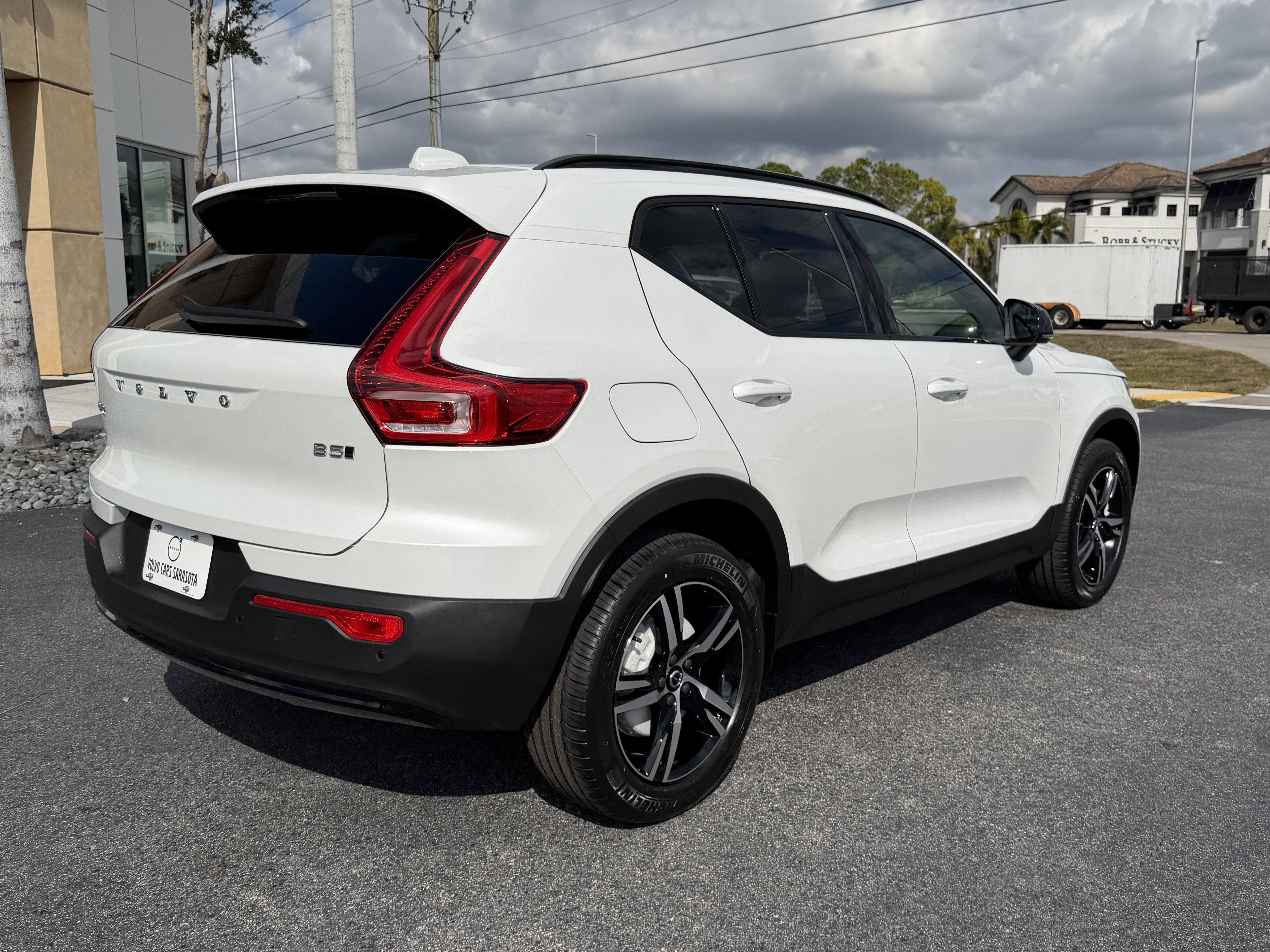 New 2026 Volvo XC40 B5 Core w/ Protection Package image 3
