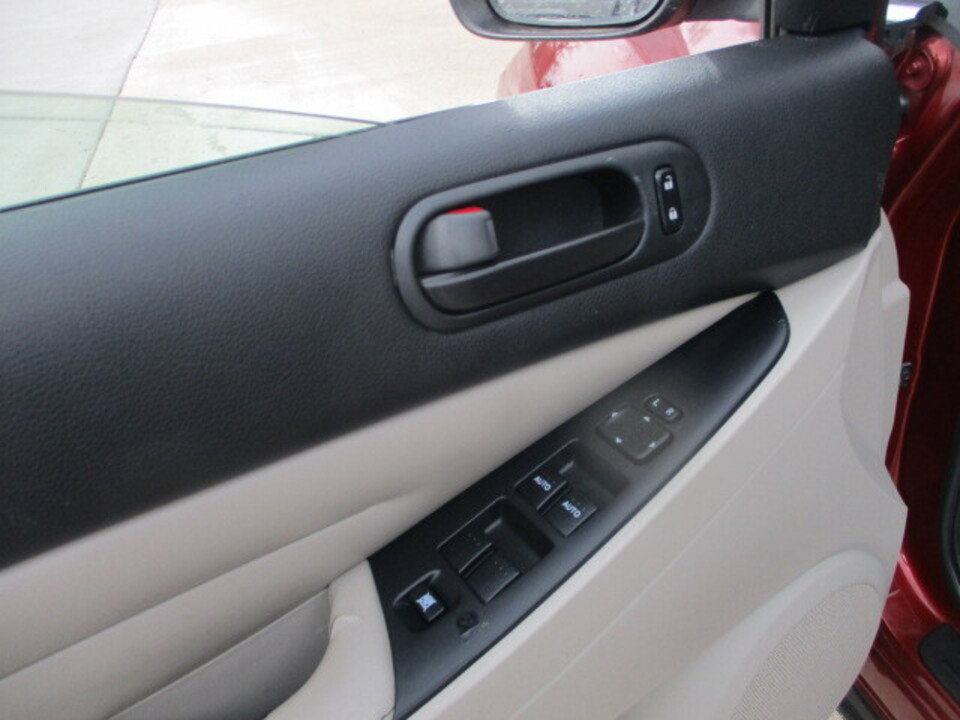 Used 2010 MAZDA CX-7 i SV FWD image 23