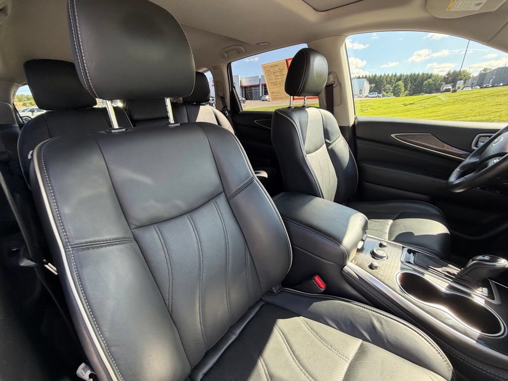 Used 2019 INFINITI QX60 Luxe w/ Essential Package AWD/4WD image 41