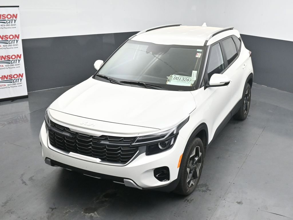 Used 2025 Kia Seltos S image 12