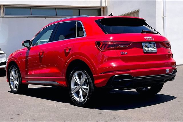Used 2020 Audi Q3 2.0T Premium w/ Convenience Package AWD/4WD image 10