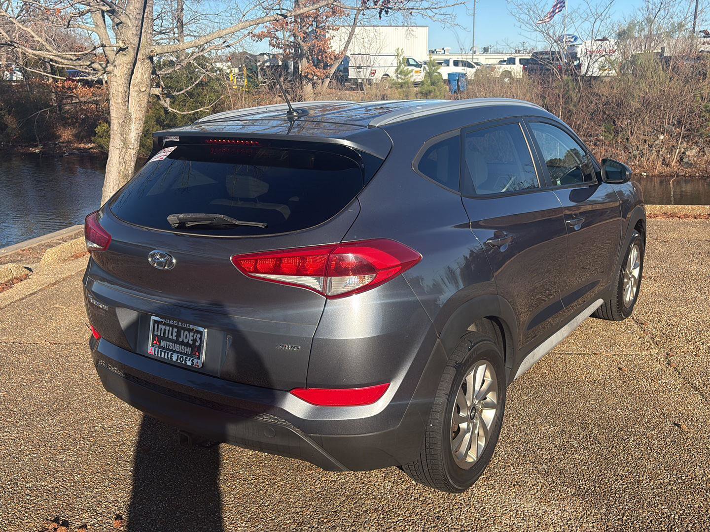 Used 2017 Hyundai Tucson SE AWD/4WD image 5