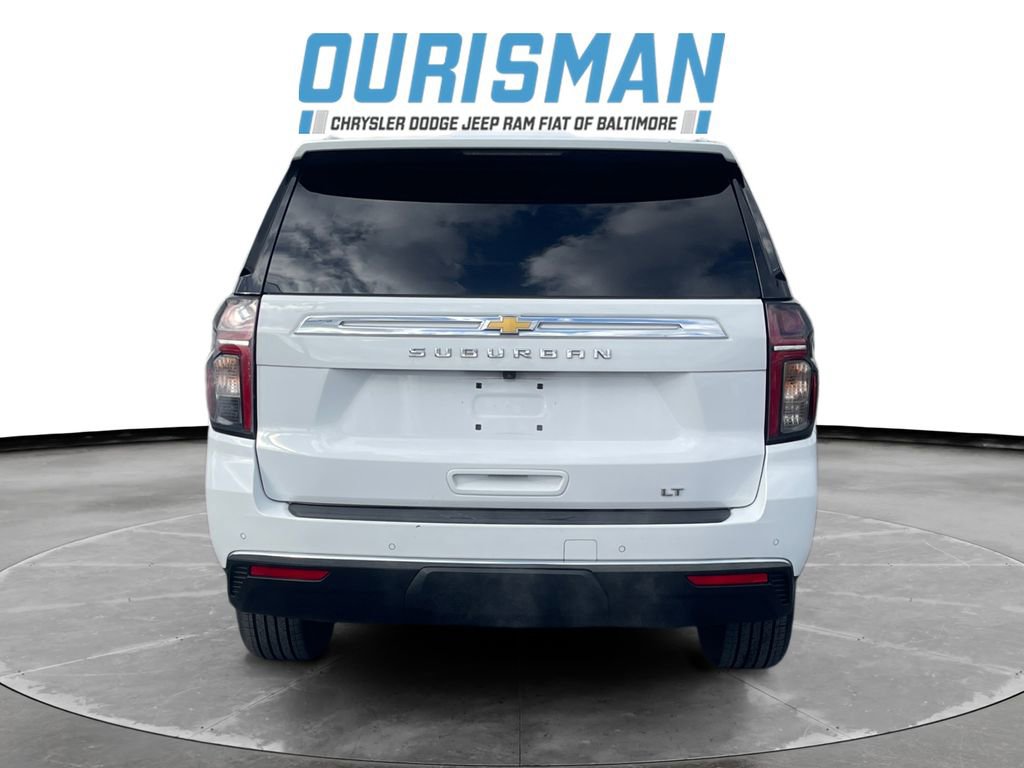 Used 2021 Chevrolet Suburban LT image 5