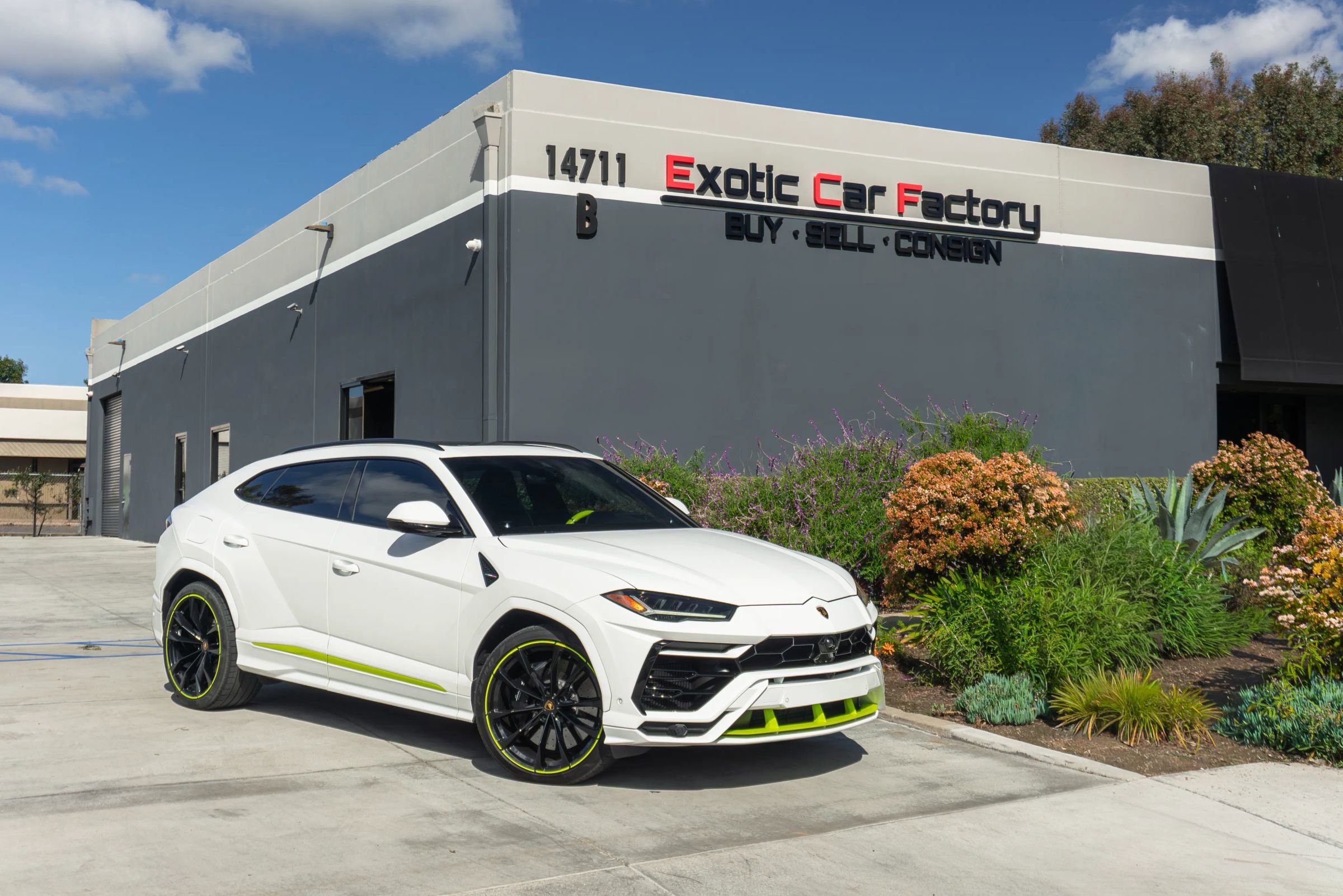 Used 2022 Lamborghini Urus image 1