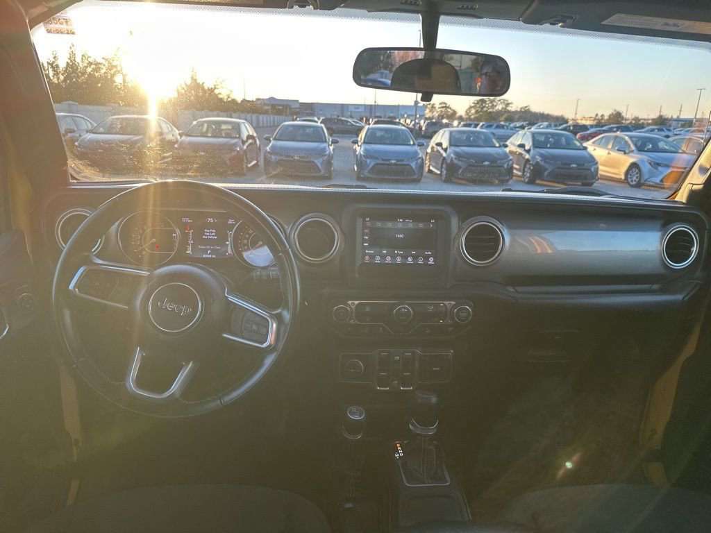 Used 2021 Jeep Wrangler Unlimited Sahara image 15