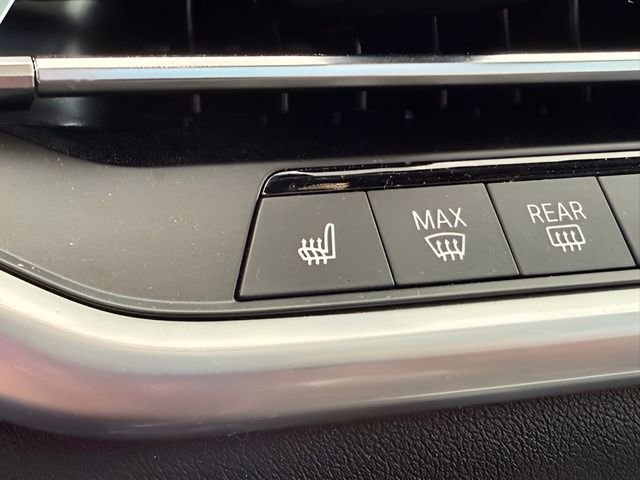 Certified 2023 BMW X5 xDrive40i w/ Premium Package AWD/4WD image 29