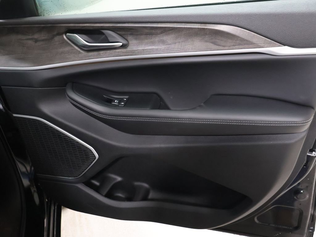 New 2026 Jeep Grand Cherokee Limited image 18