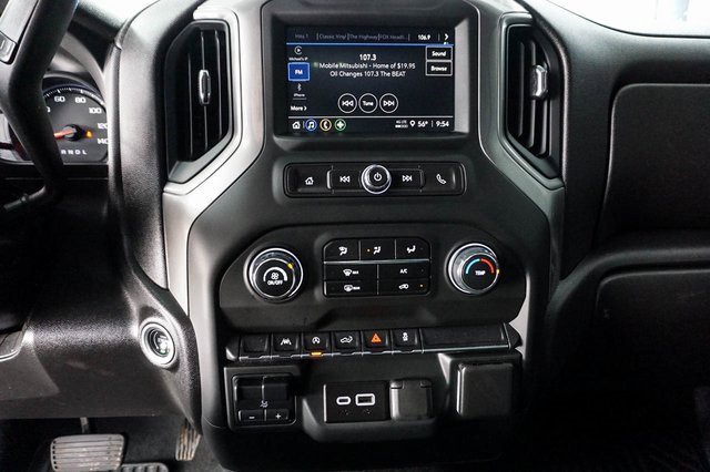 Used 2024 Chevrolet Silverado 1500 Custom image 15