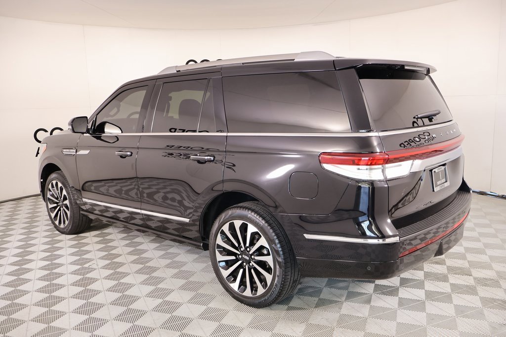 Certified 2023 Lincoln Navigator Reserve image 25
