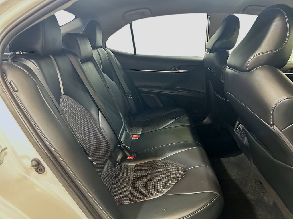 Used 2022 Toyota Camry XSE w/ Cold Weather Package FWD image 23