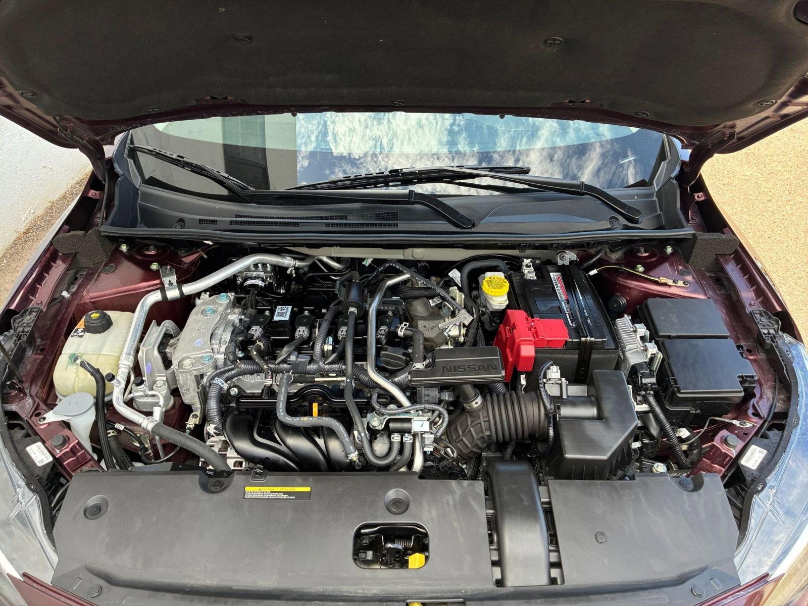 Used 2025 Nissan Sentra SV FWD image 30