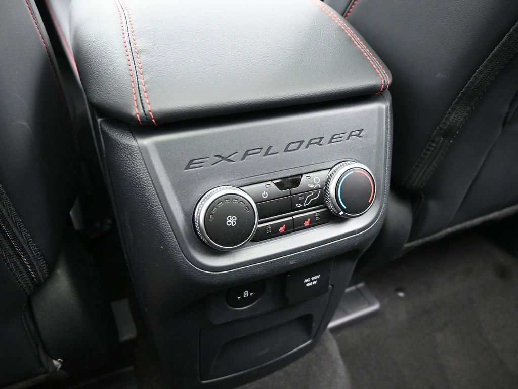 New 2026 Ford Explorer ST-Line w/ ST-Line Street Pack image 30