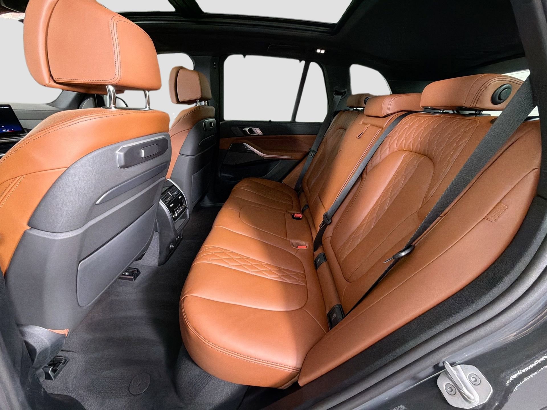 New 2026 BMW X5 M60i image 26