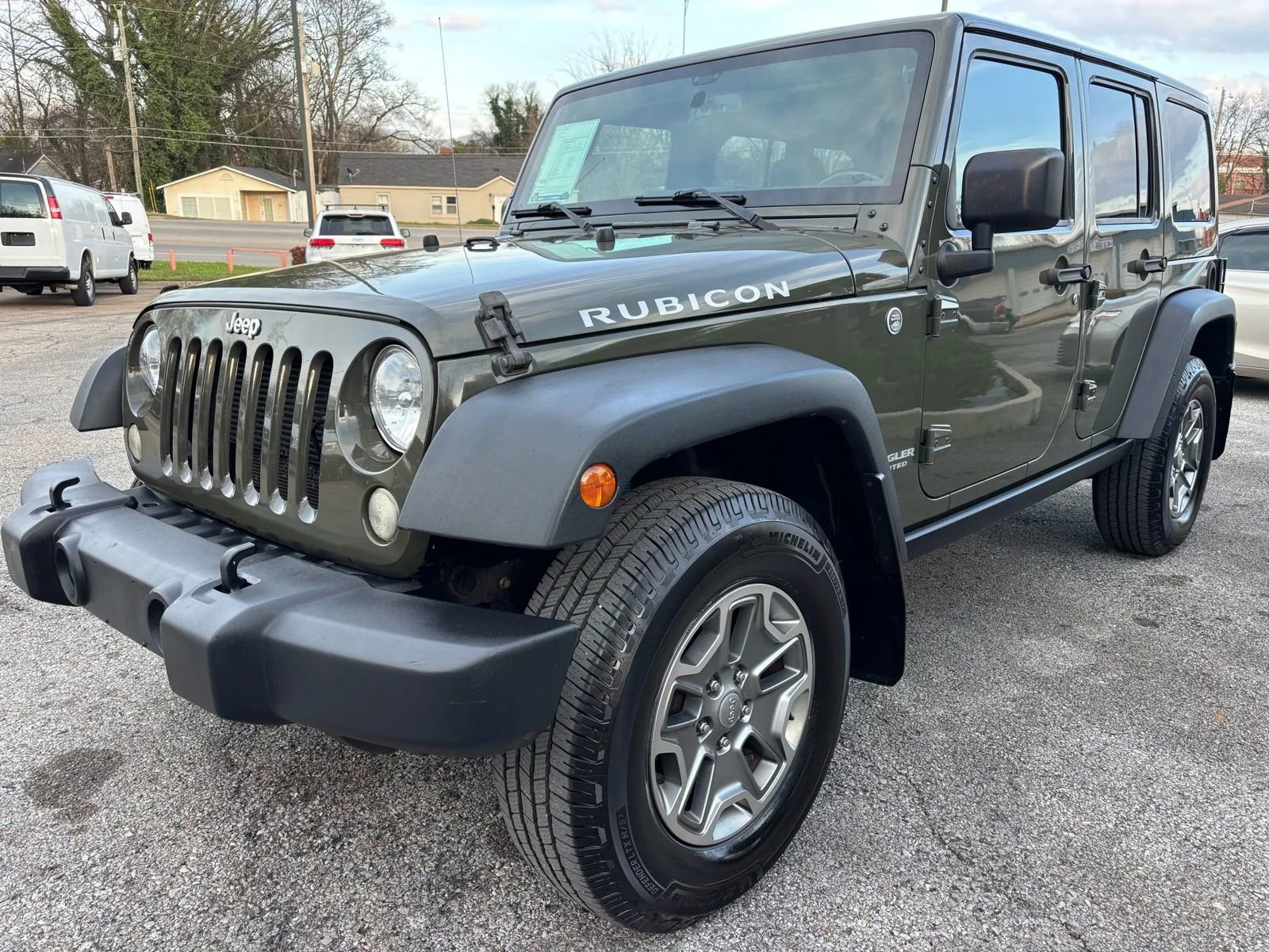 Used 2015 Jeep Wrangler Unlimited Rubicon w/ Connectivity Group image 7