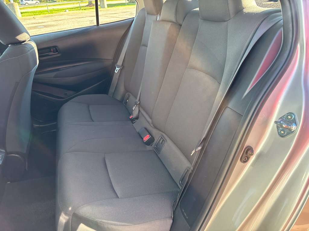 Used 2025 Toyota Corolla LE FWD image 15