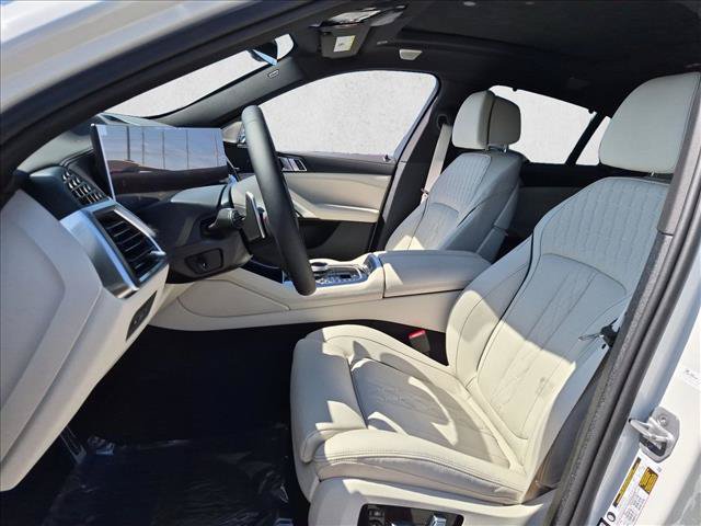 New 2027 BMW X6 M60i AWD/4WD image 4
