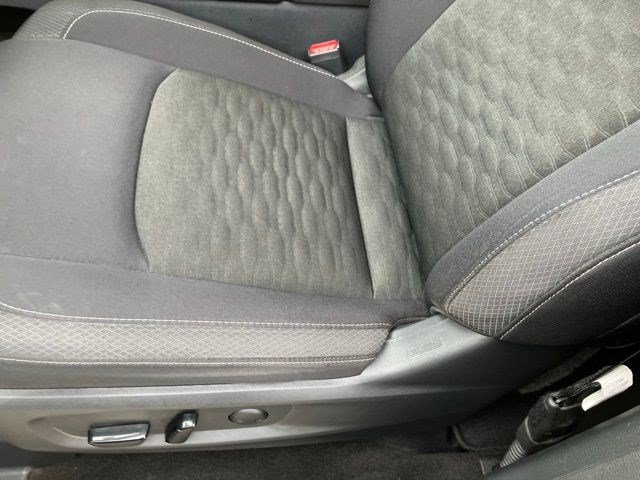 Used 2024 Nissan Pathfinder SV AWD/4WD image 12