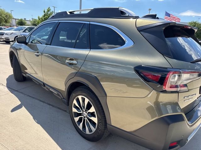 Used 2023 Subaru Outback Touring image 5