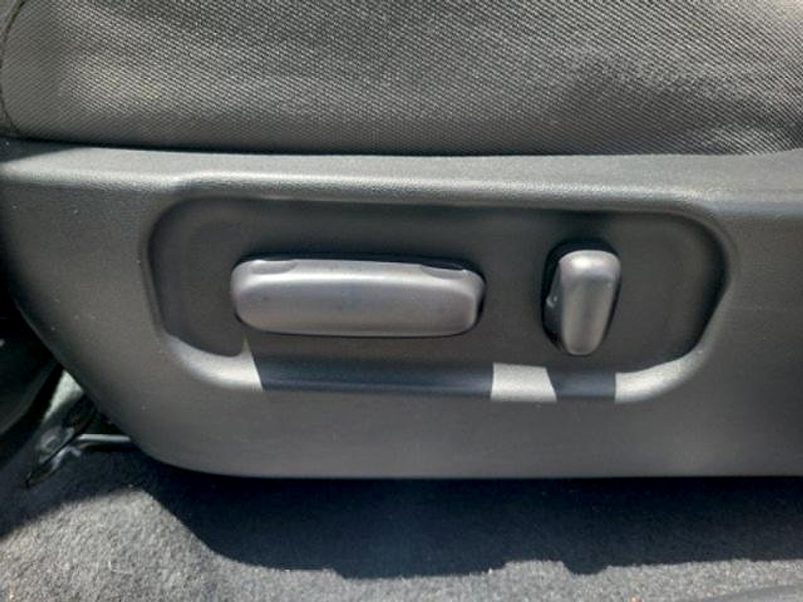 Used 2022 Toyota Tacoma SR5 w/ Technology Package RWD image 19