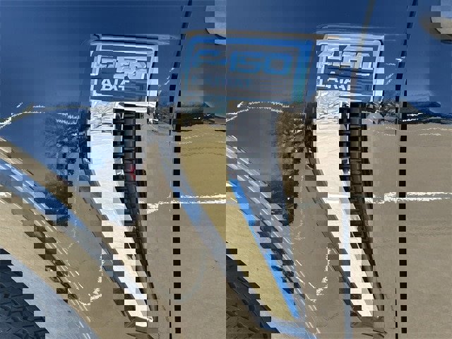 Used 2023 Ford F150 Lariat w/ Equipment Group 502A High image 9