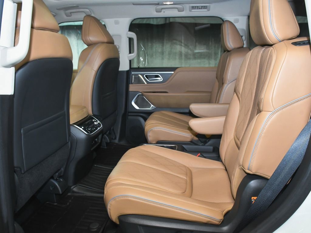 Used 2025 INFINITI QX80 Sensory image 54