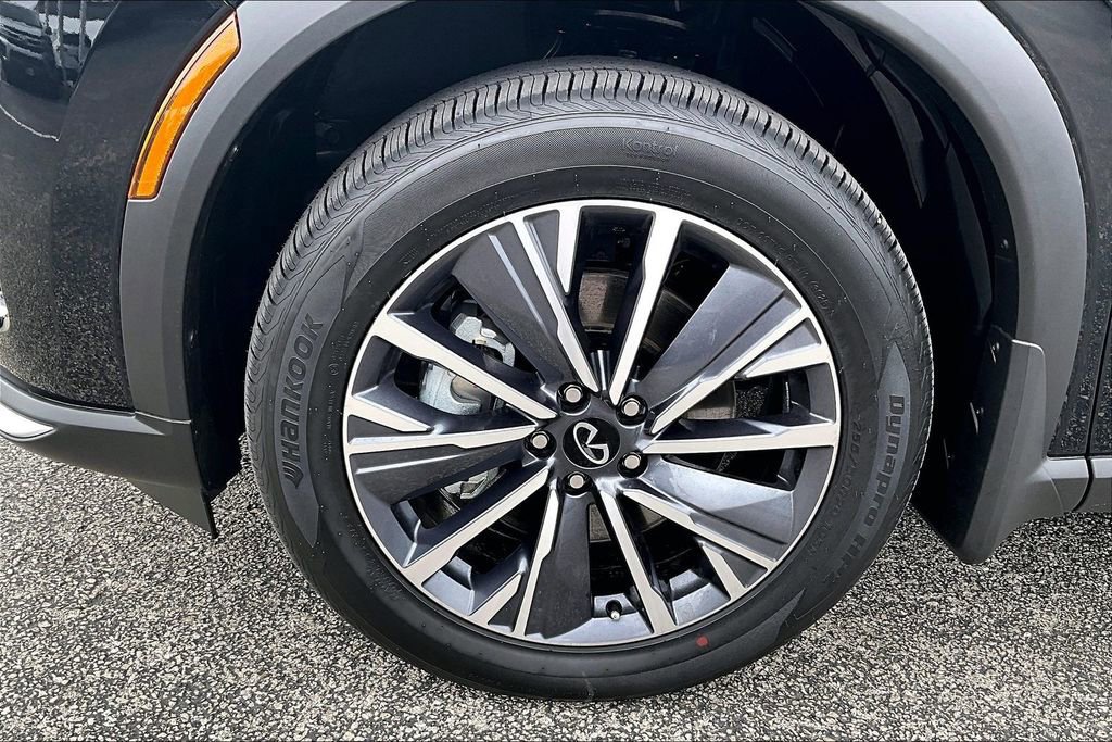 New 2026 INFINITI QX60 Luxe w/ Cargo Package image 16