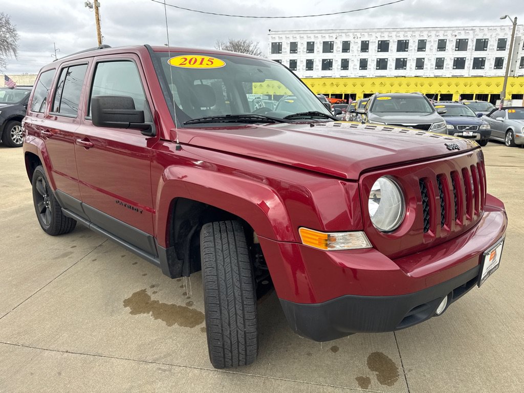 Used 2015 Jeep Patriot Sport w/ Power Value Group AWD/4WD image 3