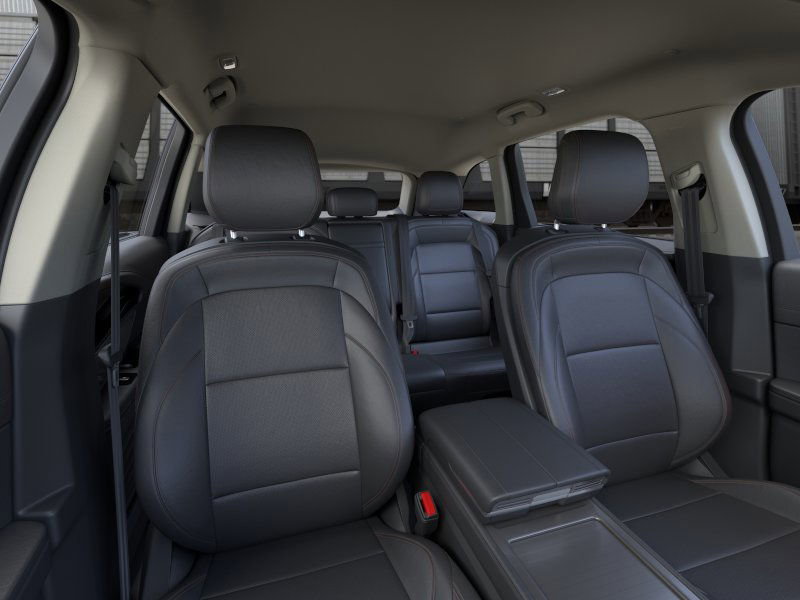 New 2026 Lincoln Nautilus Premier image 10