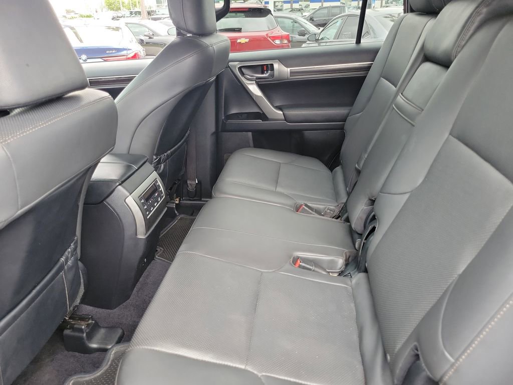 Used 2022 Lexus GX 460 Premium w/ Premium Package image 12