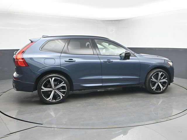 Used 2023 Volvo XC60 B5 Ultimate w/ Protection Package Premier FWD image 9