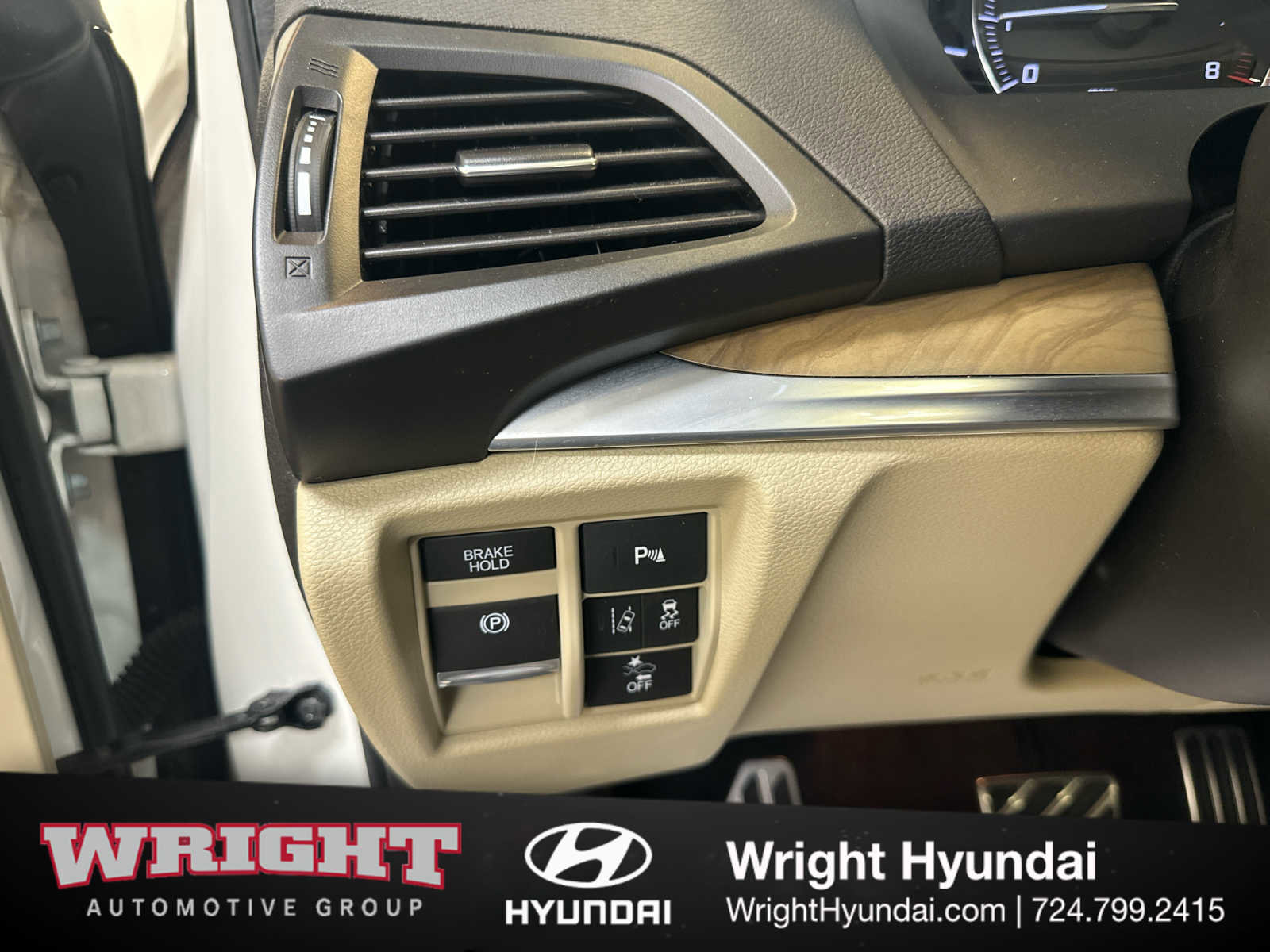 Used 2019 Acura MDX Sport Hybrid w/ Technology Pkg AWD/4WD image 24