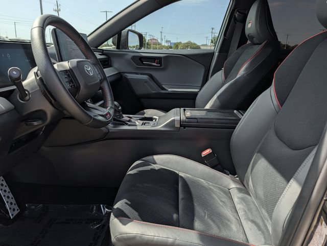 Certified 2026 Toyota RAV4 AWD Plug-in Hybrid image 27