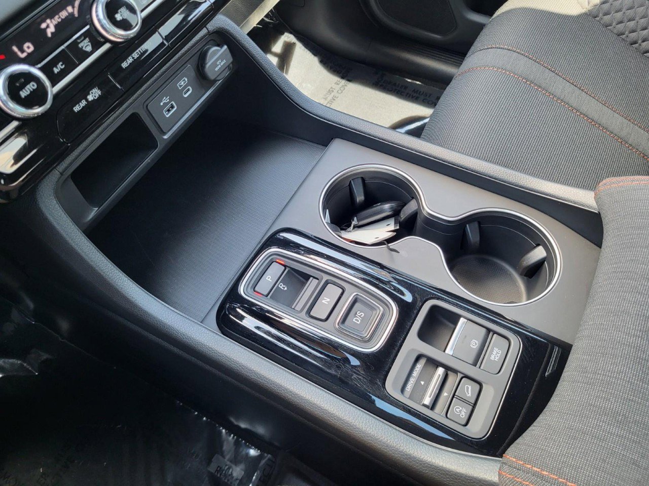 Certified 2025 Honda Pilot Sport image 18