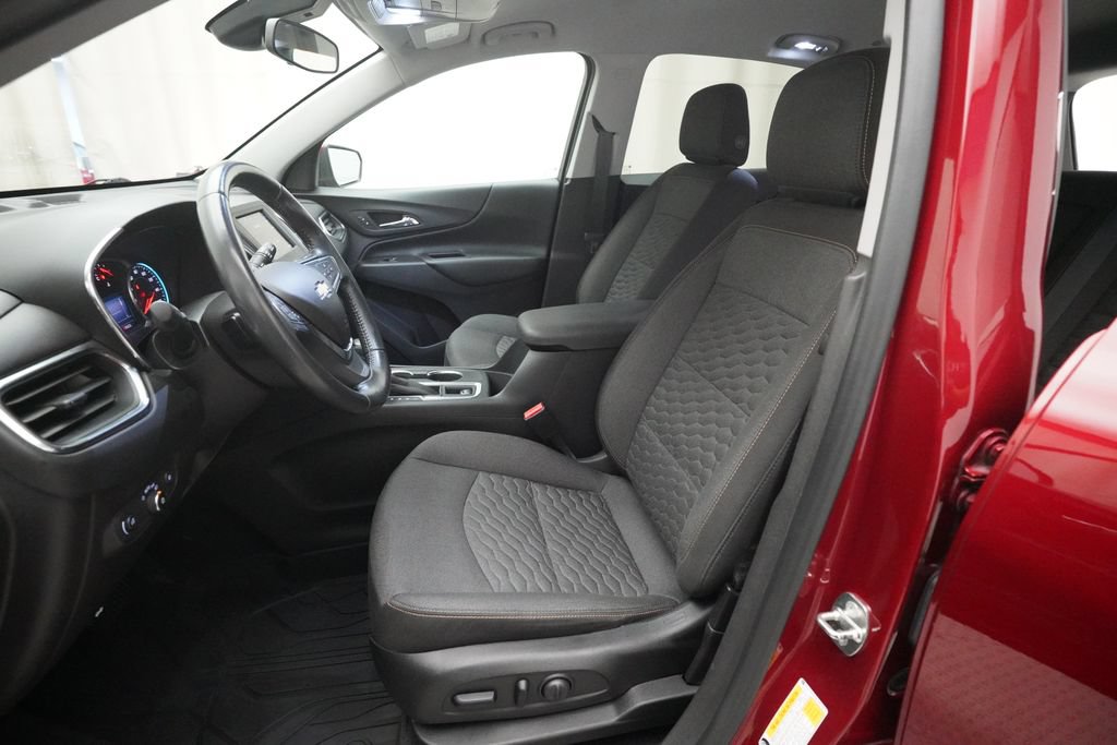 Used 2020 Chevrolet Equinox LT FWD image 18