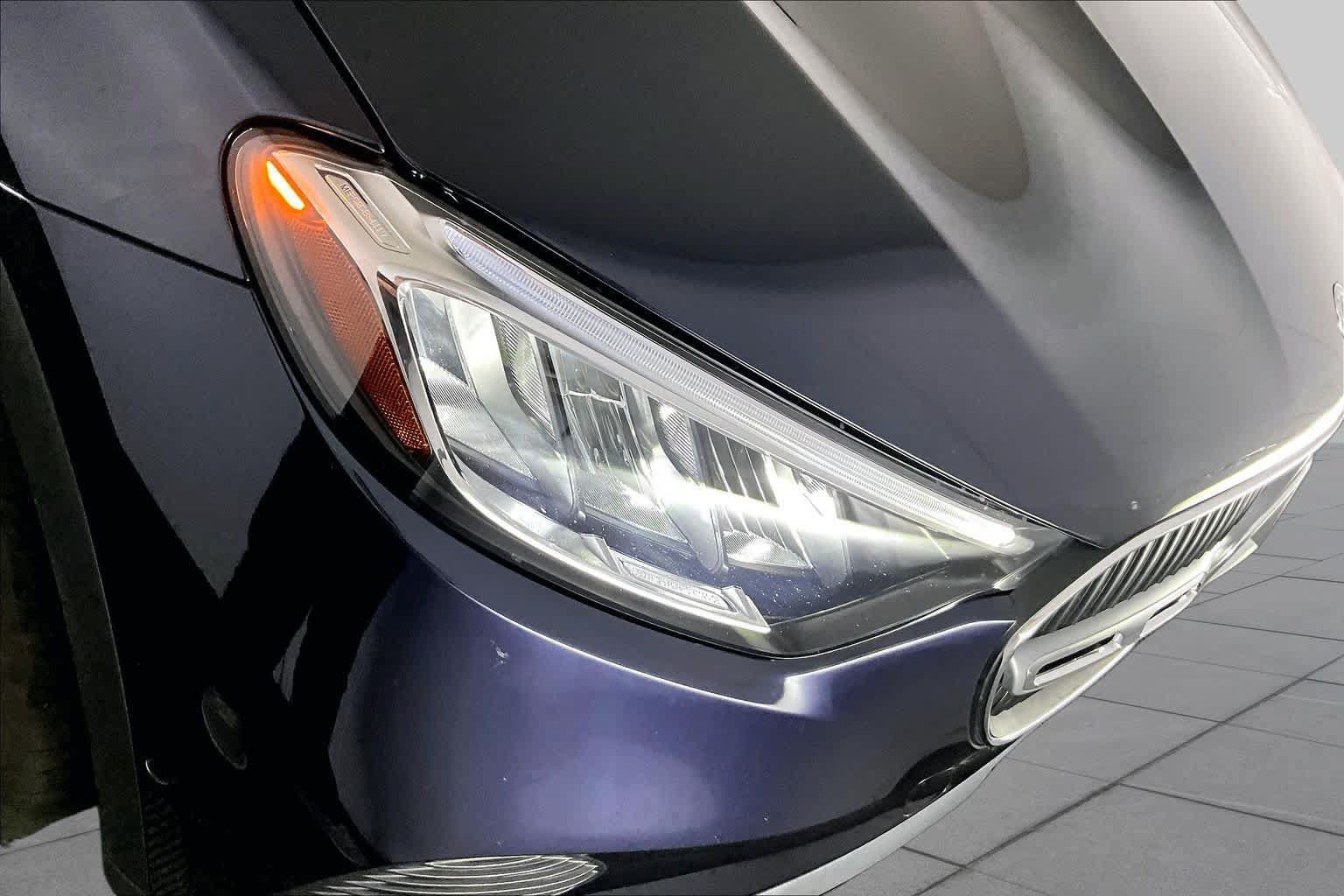 Used 2024 Mercedes-Benz GLC 300 4MATIC image 27