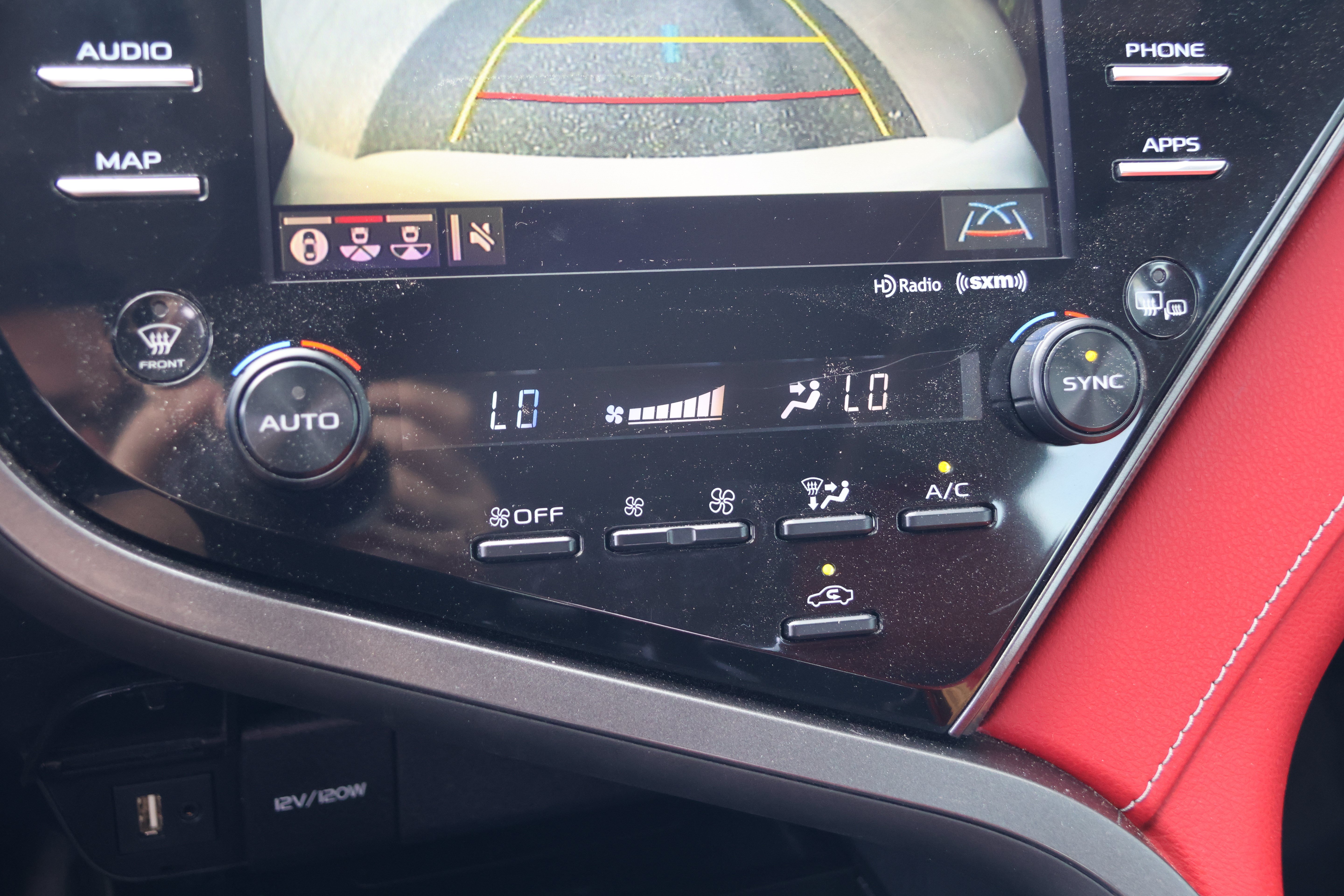 Used 2019 Toyota Camry XSE w/ Driver Assist Package FWD image 25