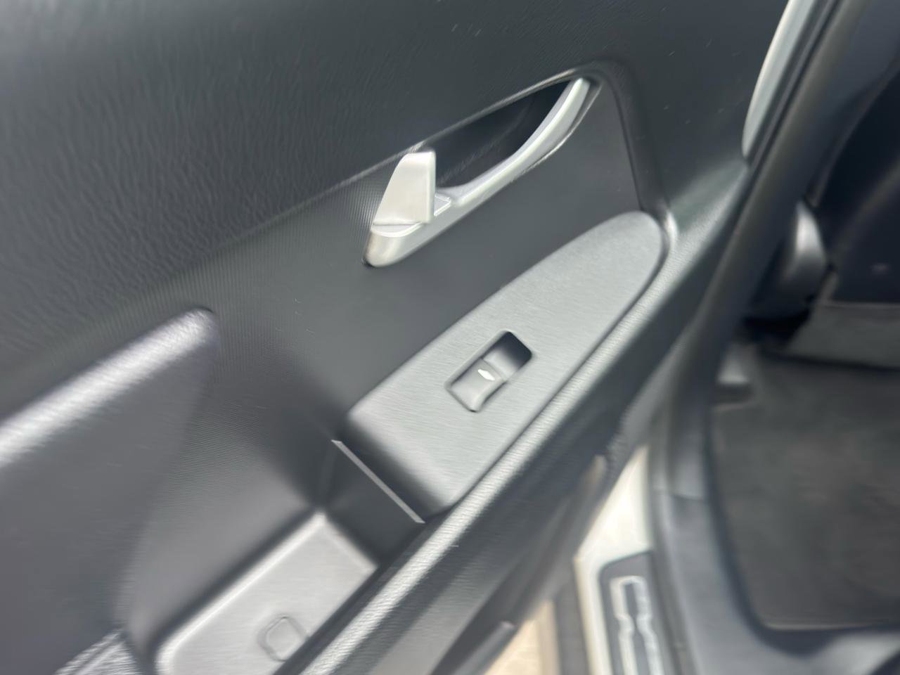 Used 2013 Kia Sportage SX w/ SX Premium Pkg image 41