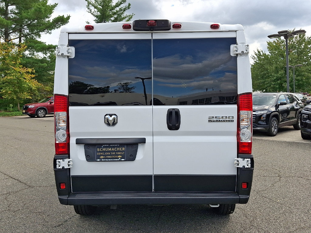 Used 2025 RAM ProMaster 2500 w/ U-Haul Equipment Group FWD image 5