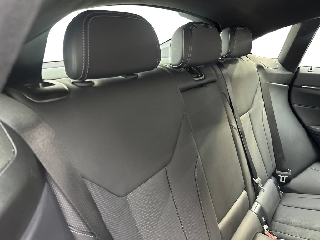 Used 2023 BMW i4 eDrive40 w/ Premium Package RWD image 39