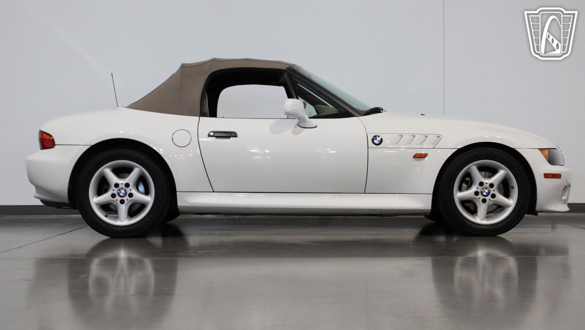 Used 1997 BMW Z3 2.8 RWD image 31
