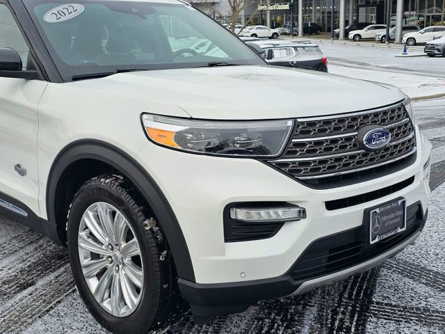 Used 2022 Ford Explorer King Ranch w/ Premium Technology Package image 2
