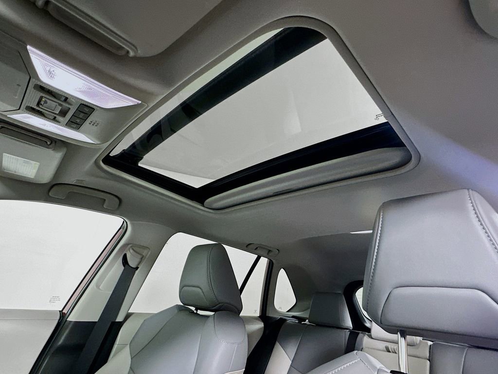 Used 2025 Toyota RAV4 XLE Premium w/ Weather Package FWD image 11